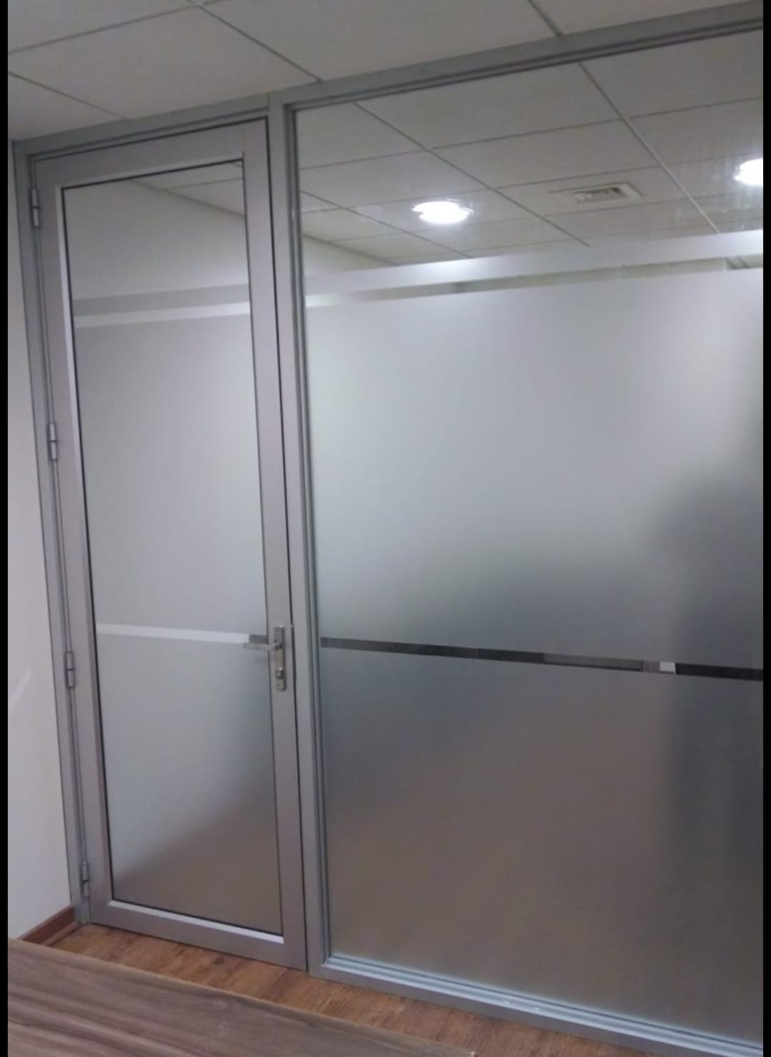 Aluminium glass partition (Copy)