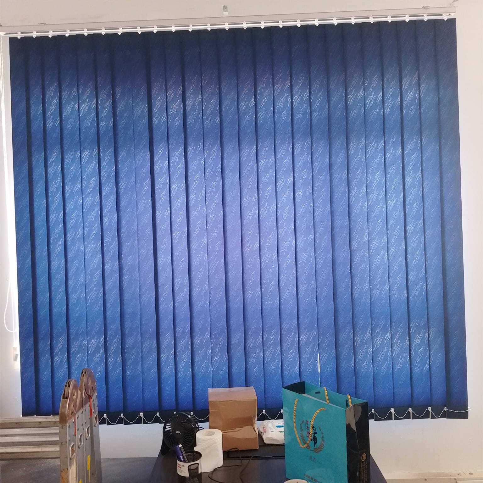 Vertical blinds